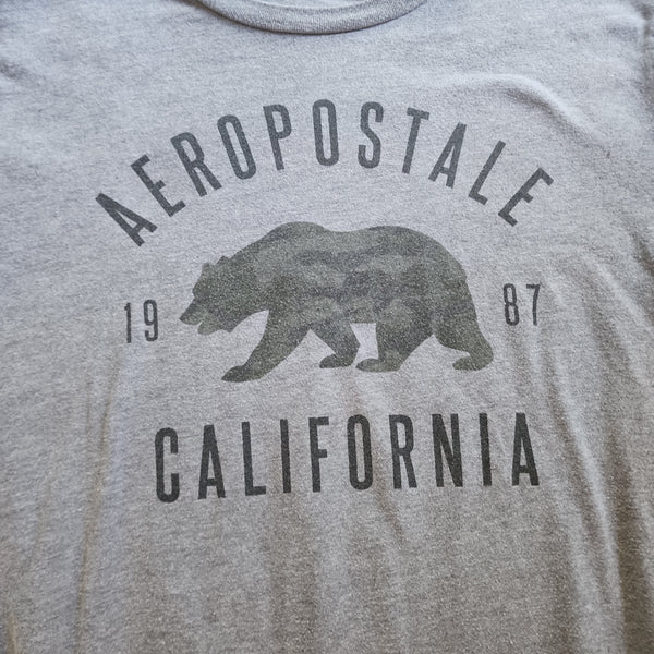 Aeropostale Medium T-Shirt