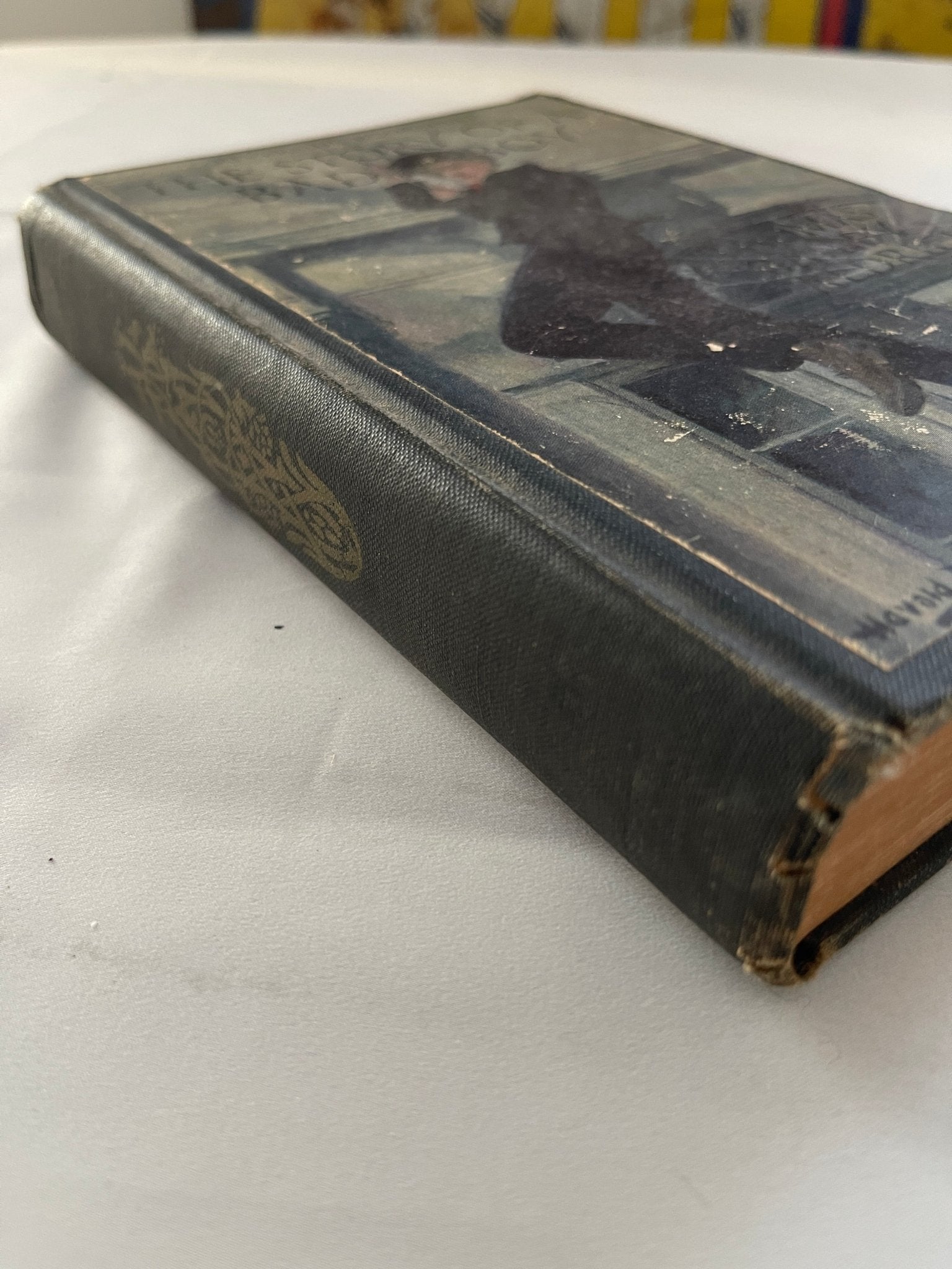 1923 vintage copy of The Story of a Bad Boy by Thomas Bailey Aldrich with illustrated cover. – Books by The Olde 1840