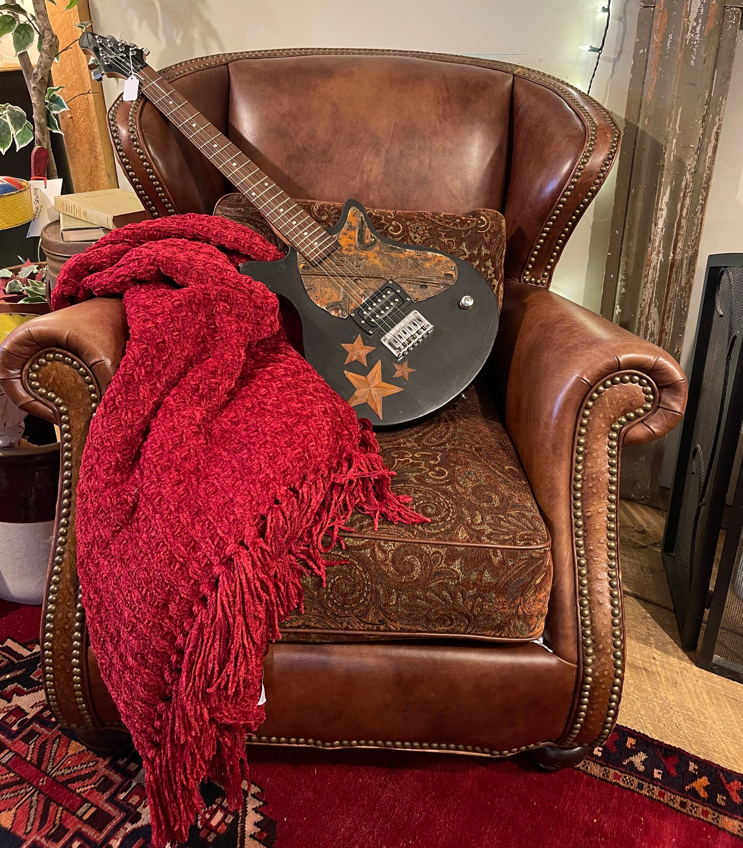 Electric Guitar with 1948 New York Plates – Artwork by The Olde 1840