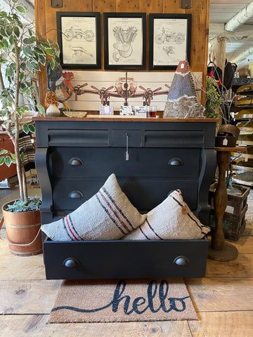 Vintage Empire Farmhouse Dresser in Obsidian Black with Natural Wood Top