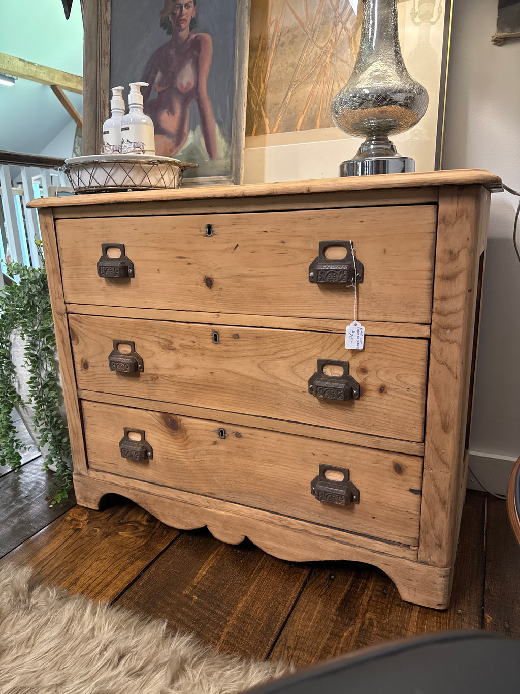Knapp Joint Chest of Drawers Dresser