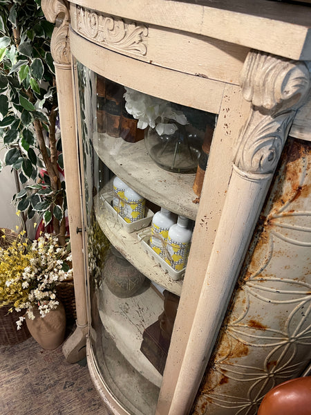 1930s Display/Curio Cabinet