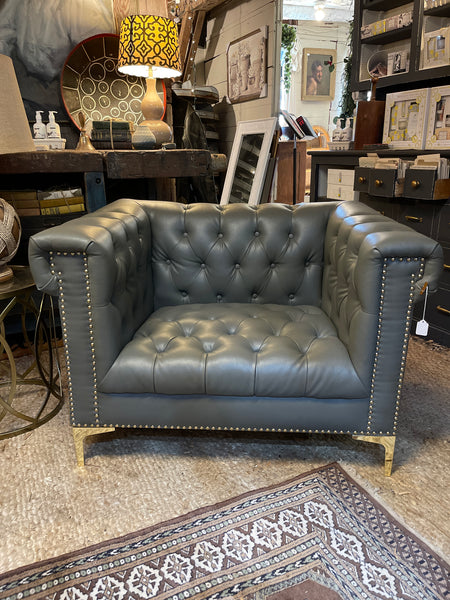 Modern Chesterfield Tufted Leather Club Chair with Gold Nailhead & Leg Accents