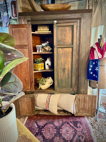 Early American Primitive Corner Cabinet