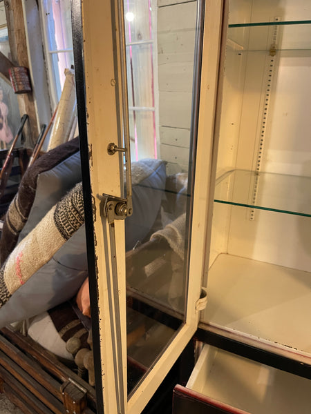 Mid-Century Metal Display Cabinet – Distress Black