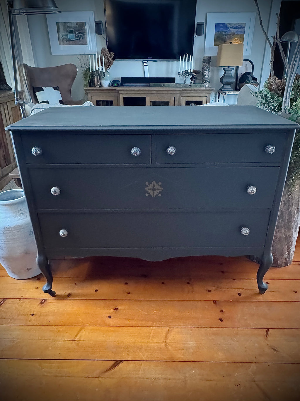 Vintage Sideboard Buffet Dresser
