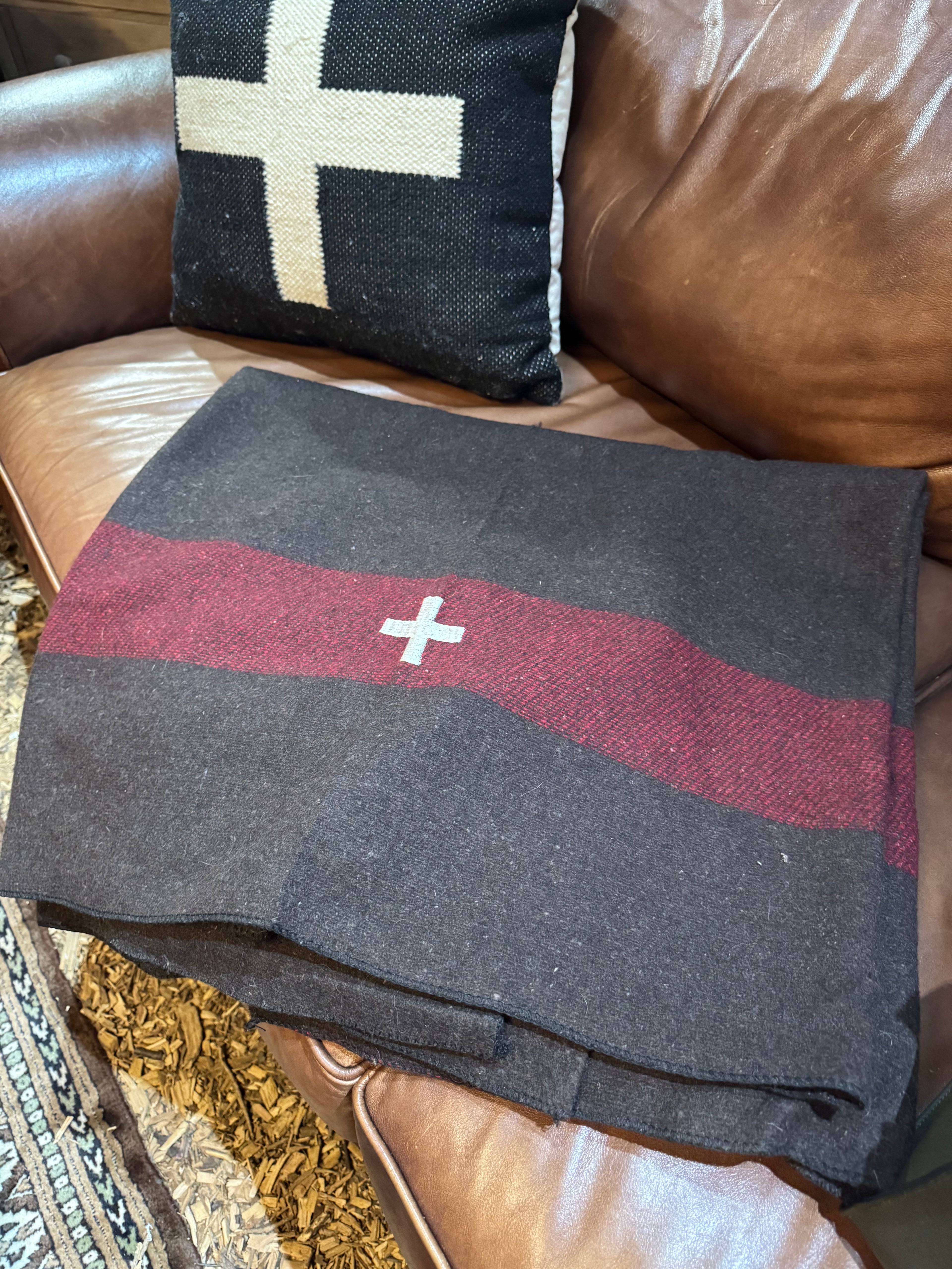 Swiss Army Wool Blanket - Large – Blankets by The Olde 1840