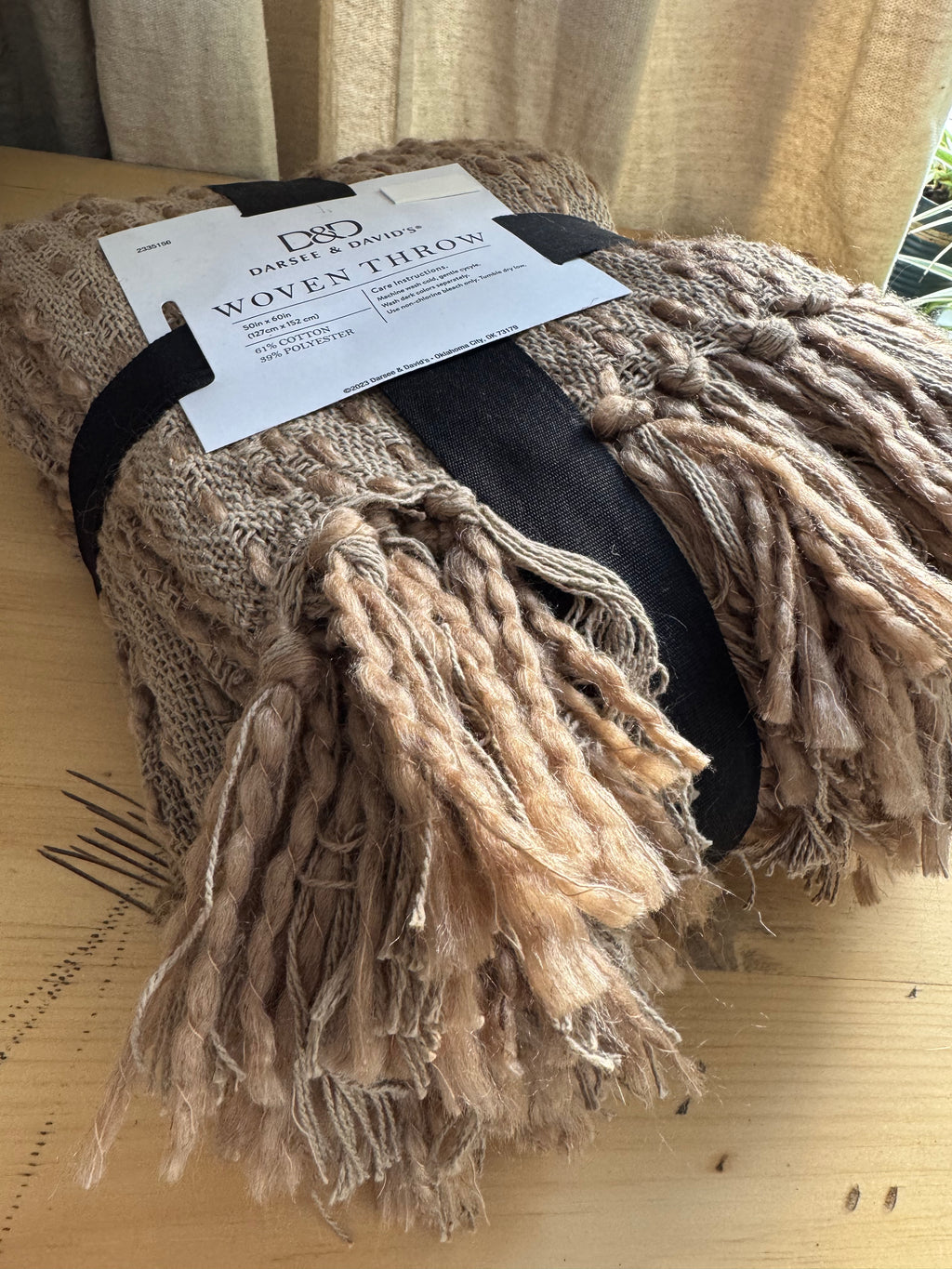 Cozy Brown Woven Throw Blanket – Blankets by The Olde 1840