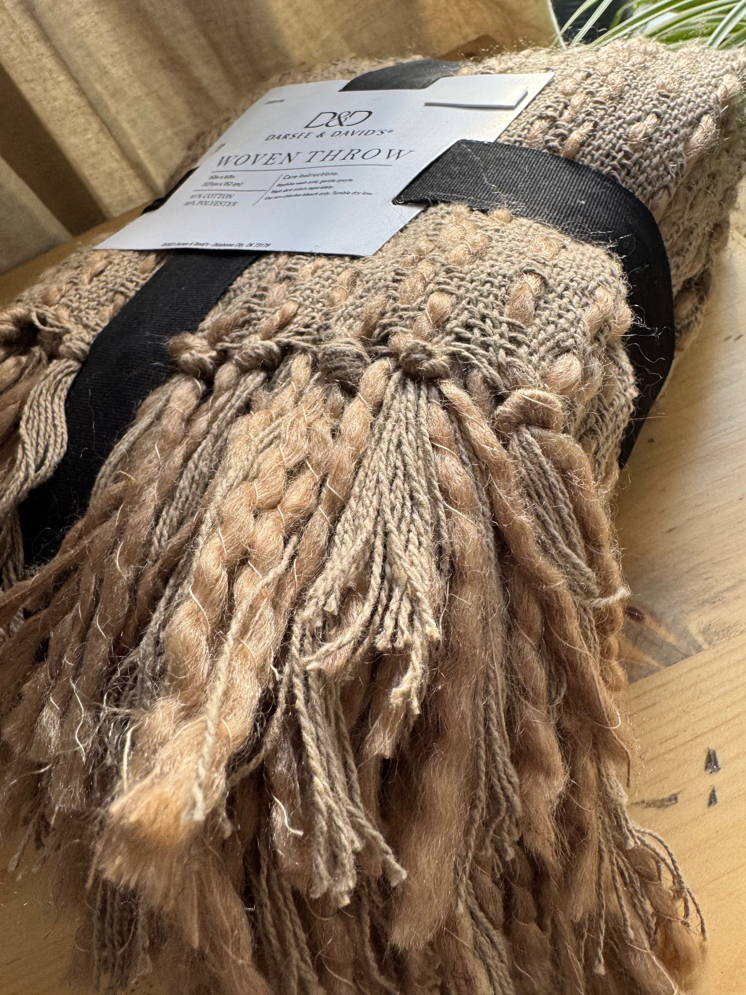 Cozy Brown Woven Throw Blanket – Blankets by The Olde 1840