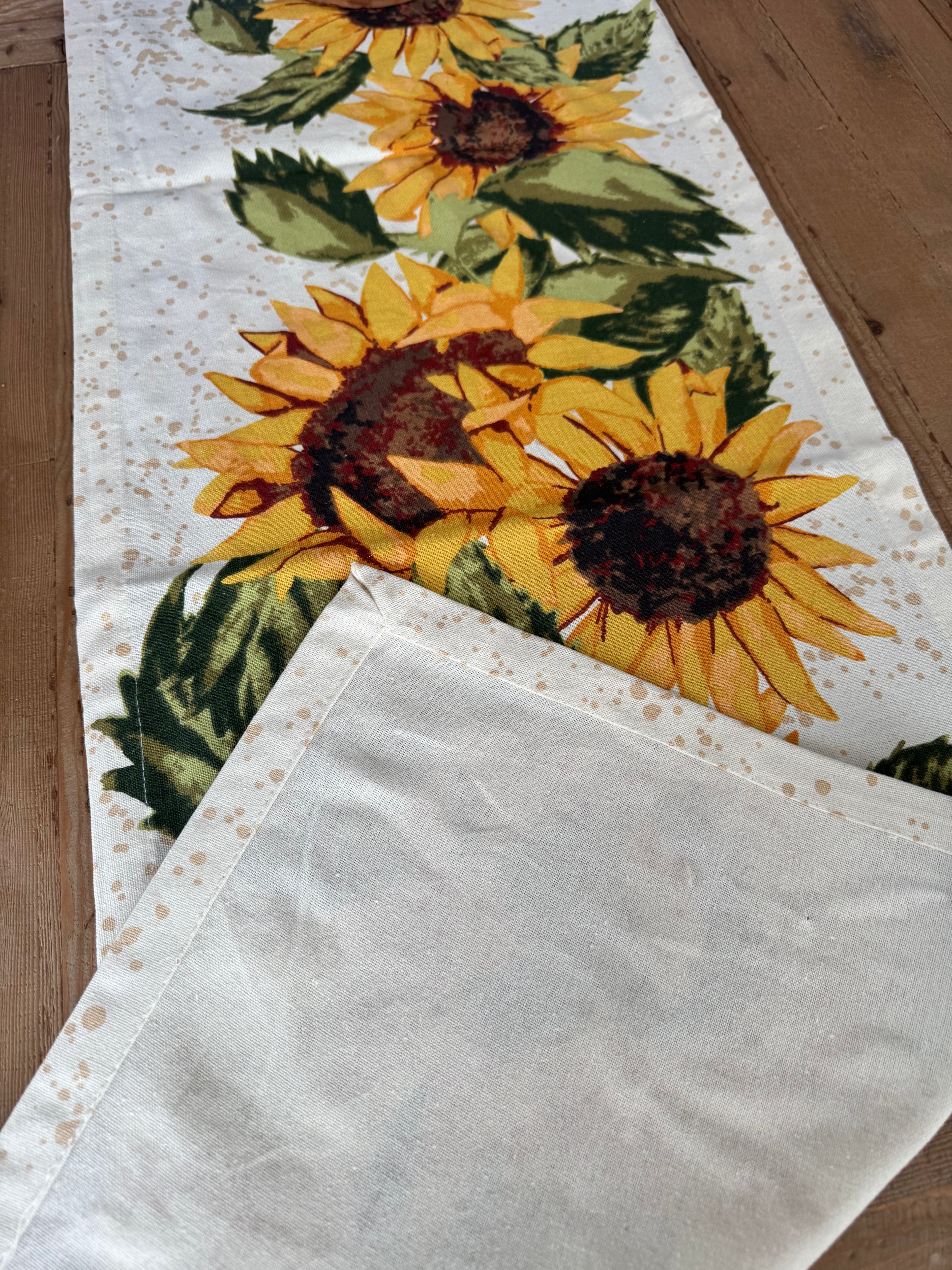 Sunflower Table Runner: Vibrant Décor Accent – Kitchen & Dining by The Olde 1840