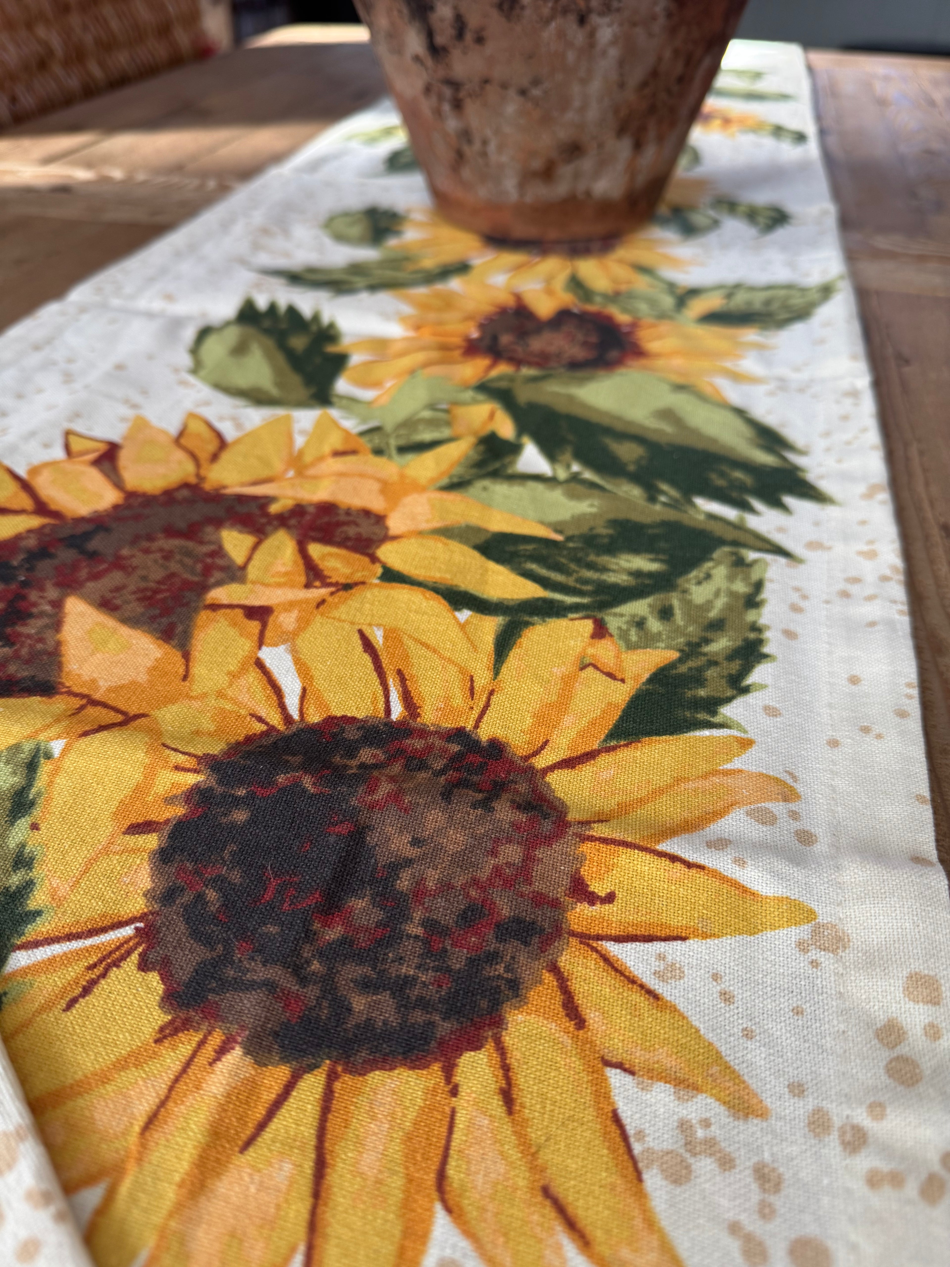Sunflower Table Runner: Vibrant Décor Accent – Kitchen & Dining by The Olde 1840