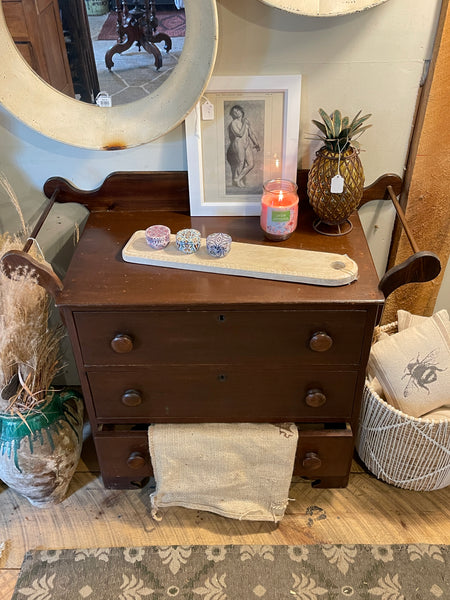 Early 1800s Pine Chest of Drawers with Original Patina – Antique Solid Wood Dresser