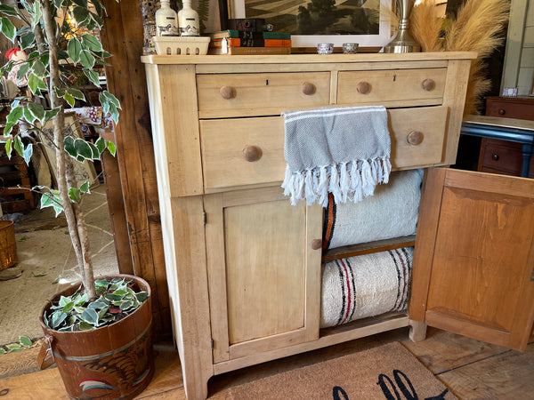 Natural Pine Farmhouse Dresser with Cabinet