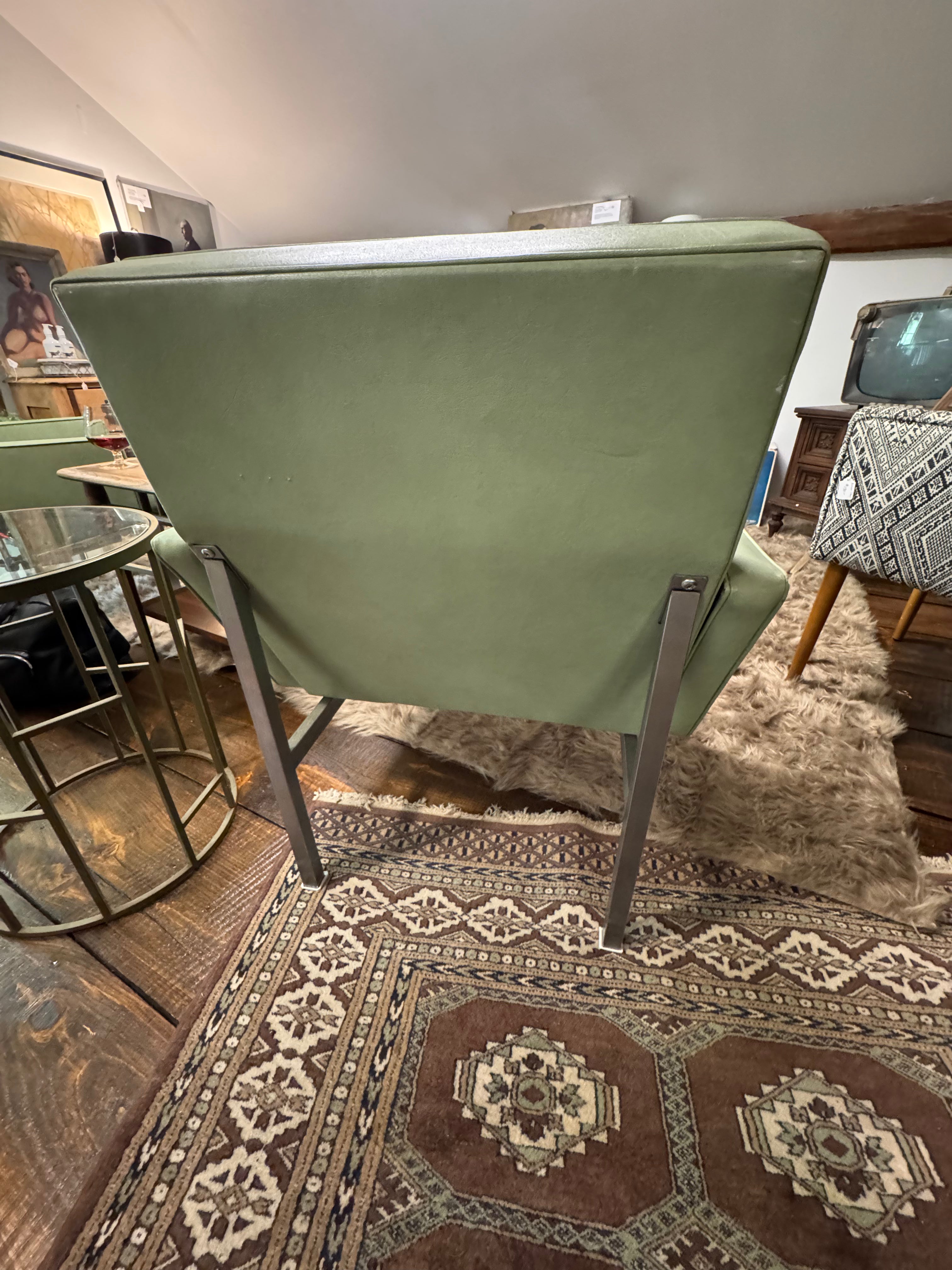 Mid-Century Lounge Chair - Set of 2