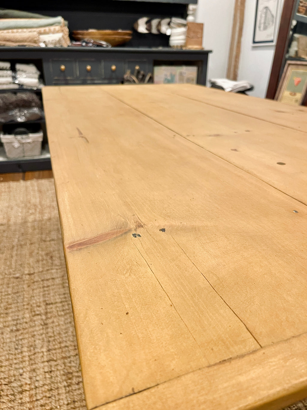 Chic Farmhouse Harvest Table - 72L x 34W x 28H