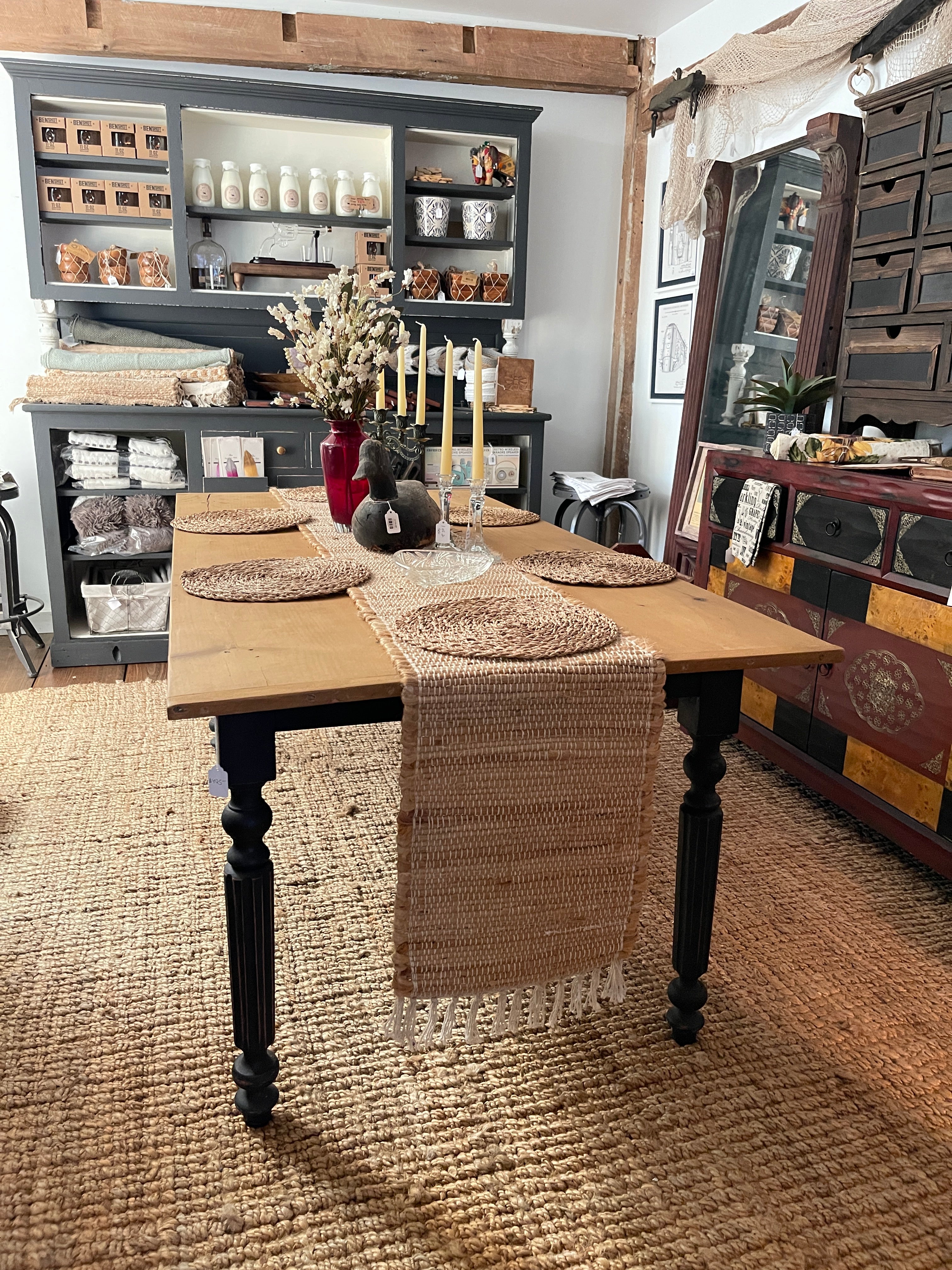 Chic Farmhouse Harvest Table - 72L x 34W x 28H