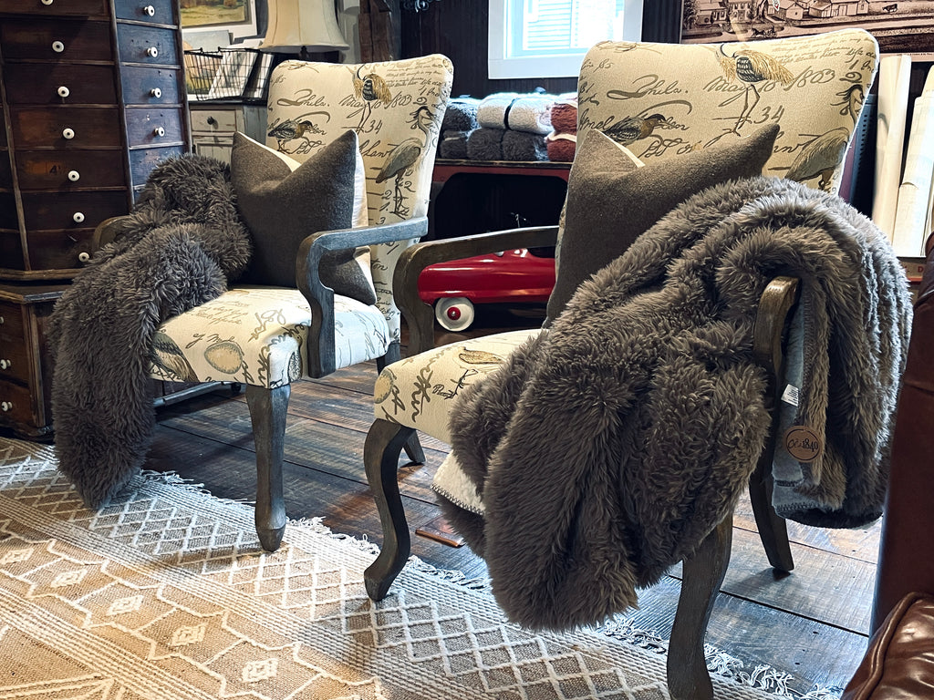 Vintage-style Bird & Script Accent Armchairs