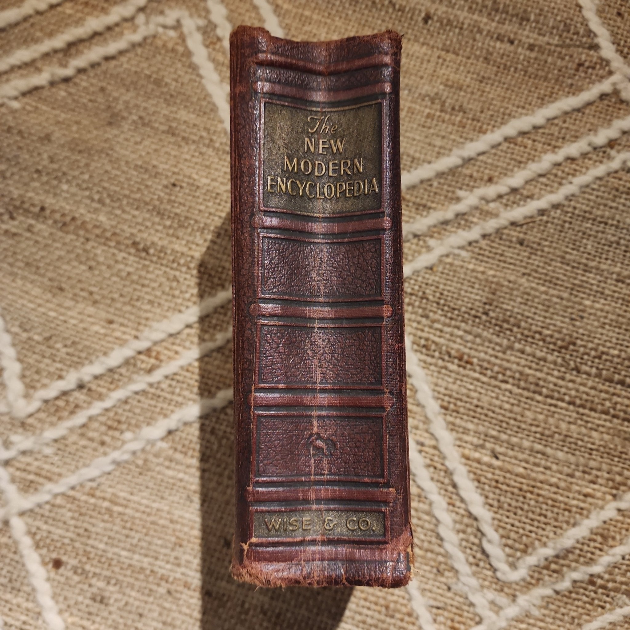 C. 1947 The New Modern Encyclopedia – Vintage Reference Book – Books by The Olde 1840