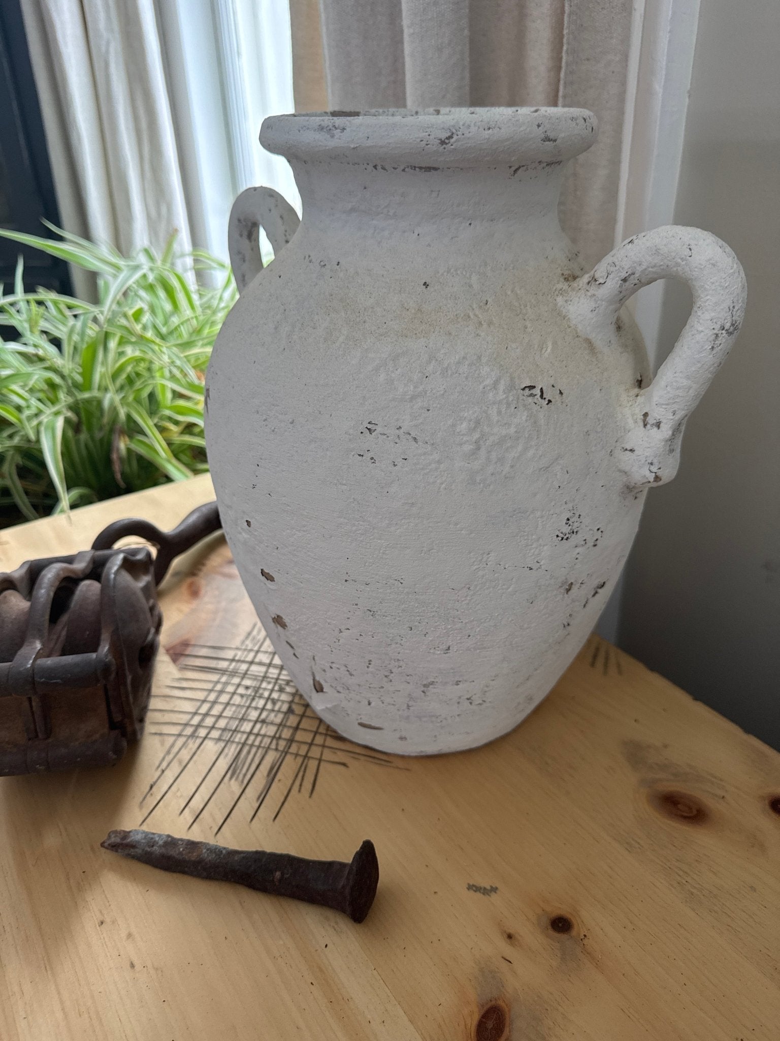 Chippy Painted Clay Pottery Vase – Home & Garden by The Olde 1840