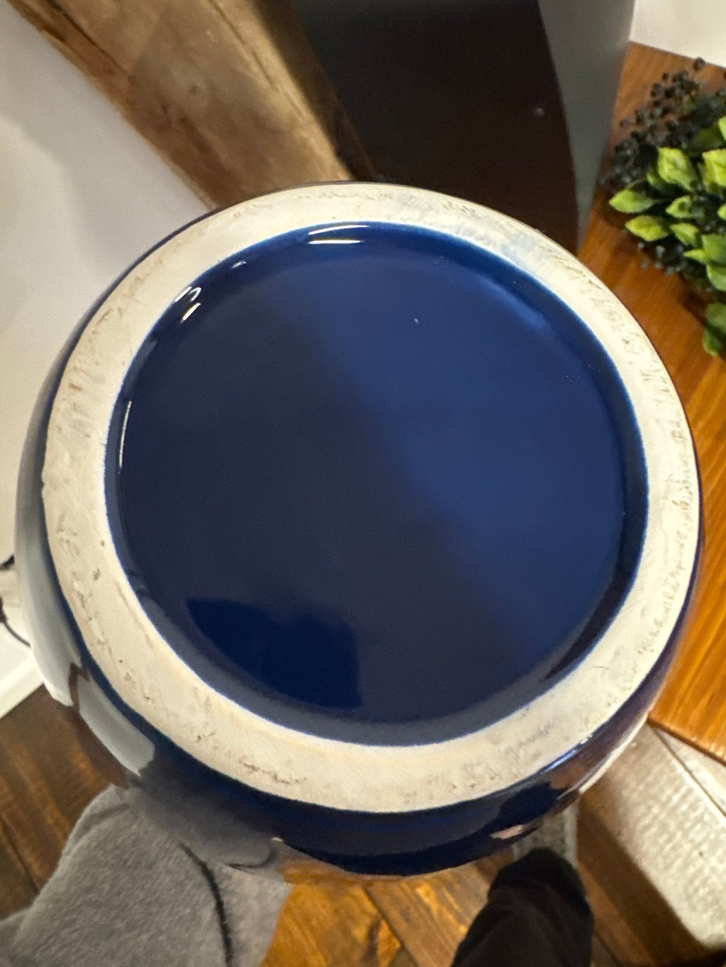 Dark Blue Vase – by The Olde 1840