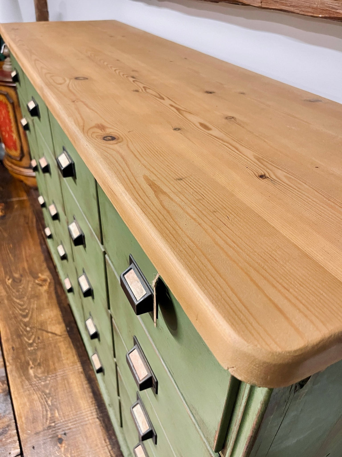 Distressed Solid Wood 16-Drawer Apothecary Chest in Heirloom Thyme – Furniture by The Olde 1840