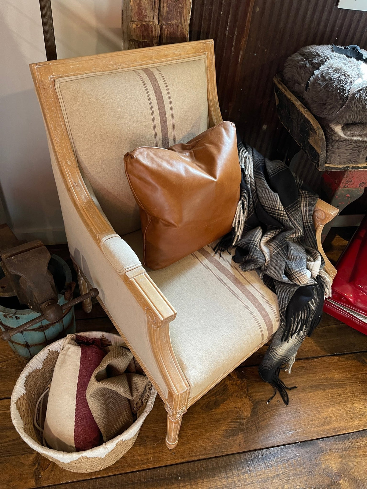 French Country Striped Accent Chair - Distressed Wood – Accent Chairs by The Olde 1840