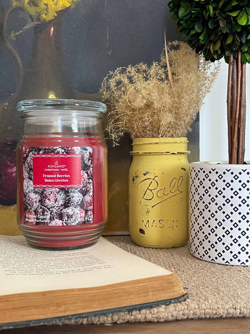 Frosted Berries Scented Candle | 17oz Large Jar – Candles by The Olde 1840