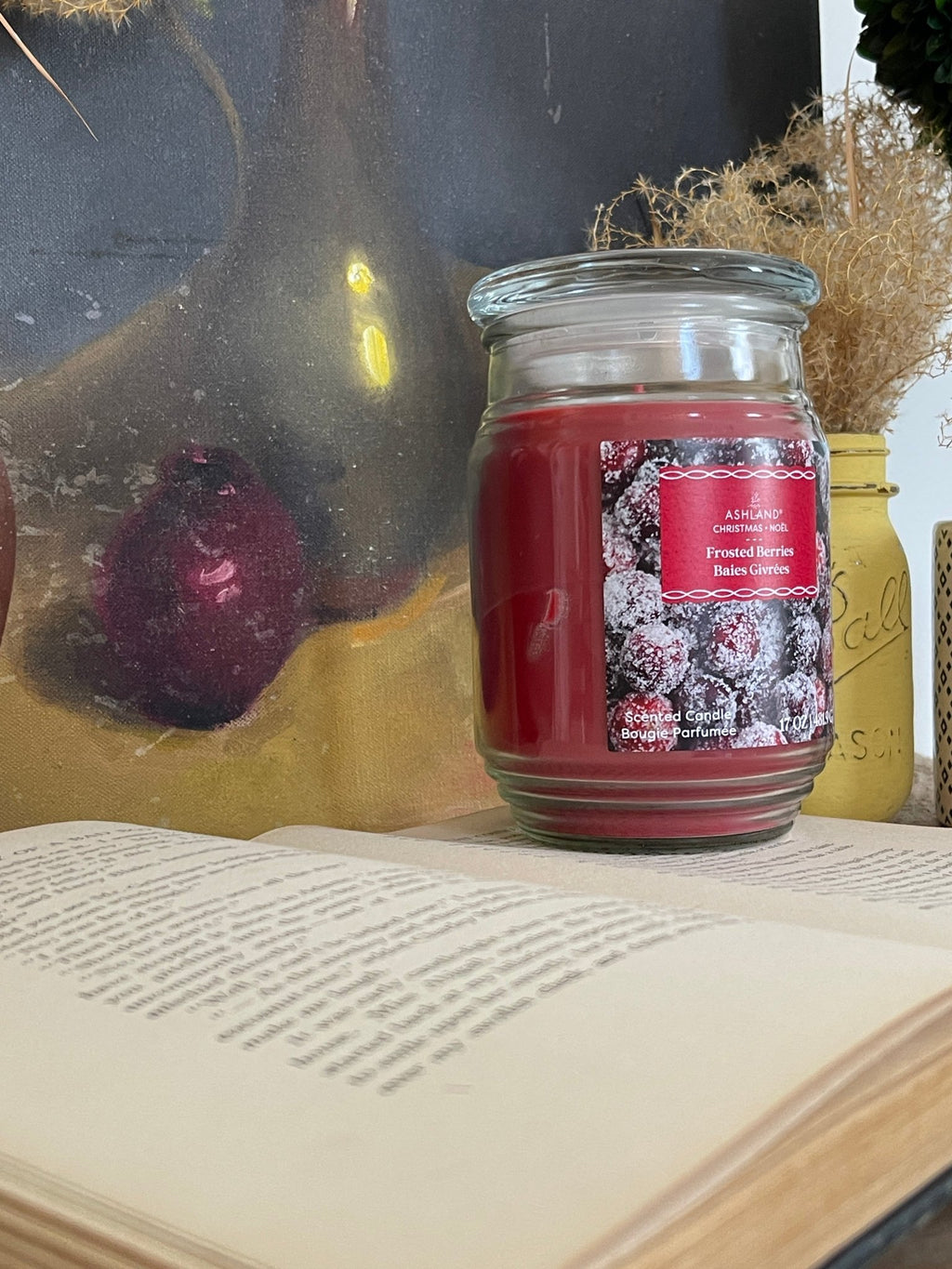 Frosted Berries Scented Candle | 17oz Large Jar – Candles by The Olde 1840