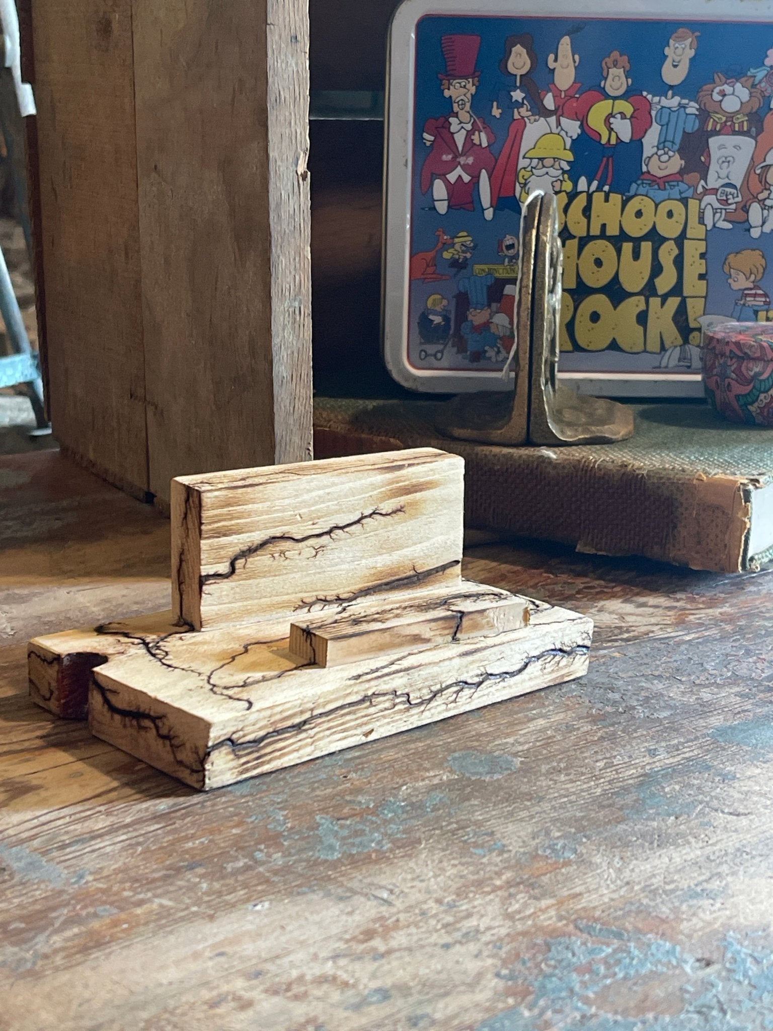 Handcrafted Fractal-Burned Wood Phone Stand – Tusomi Wood Desk Organizer – Home & Garden by The Olde 1840