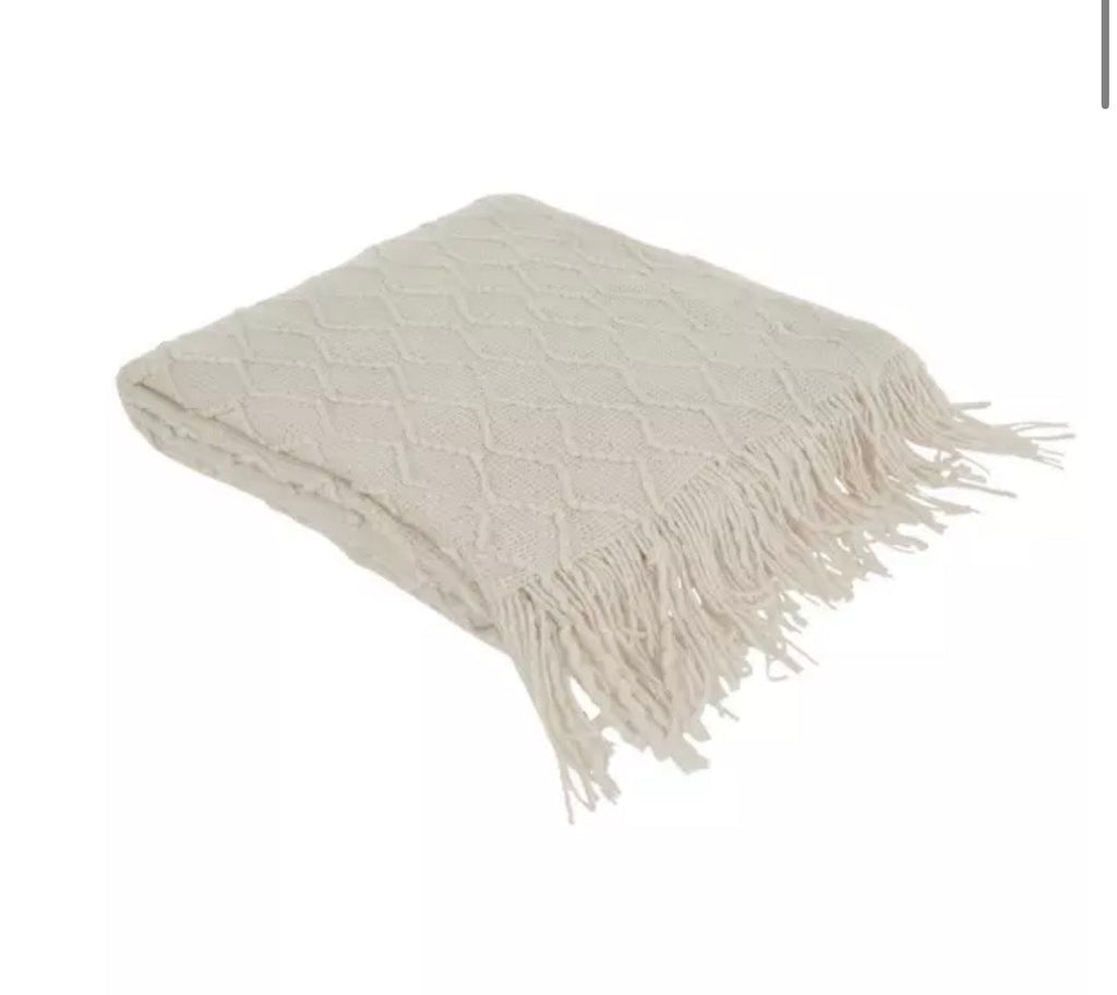 Ivory Cable Knitted Throw Blanket – Blankets by The Olde 1840