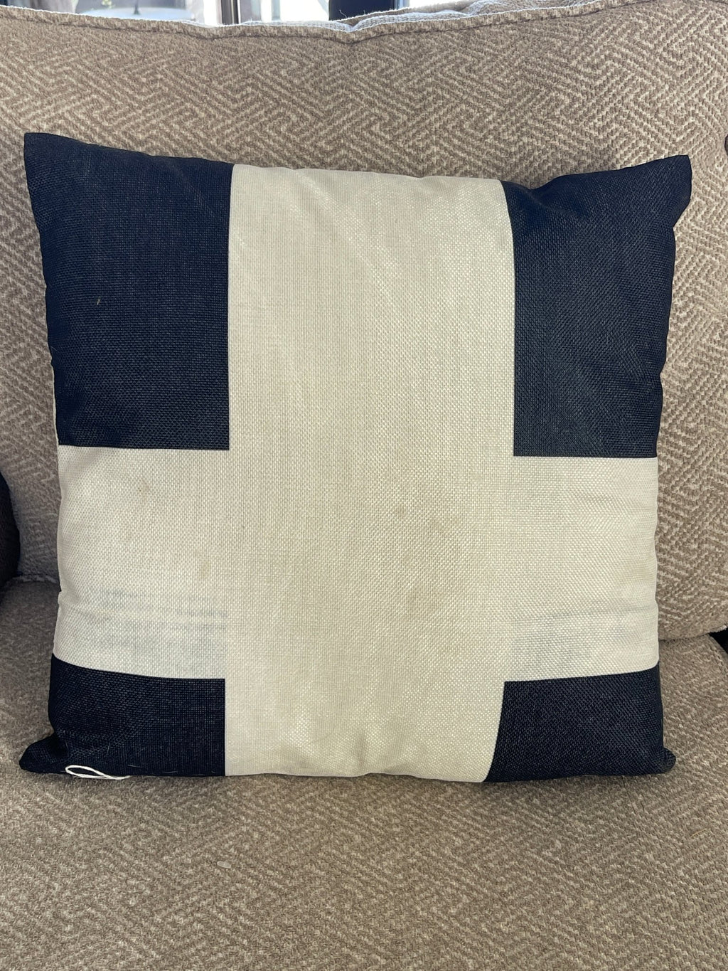 Pillow: 17 x 17 – by The Olde 1840