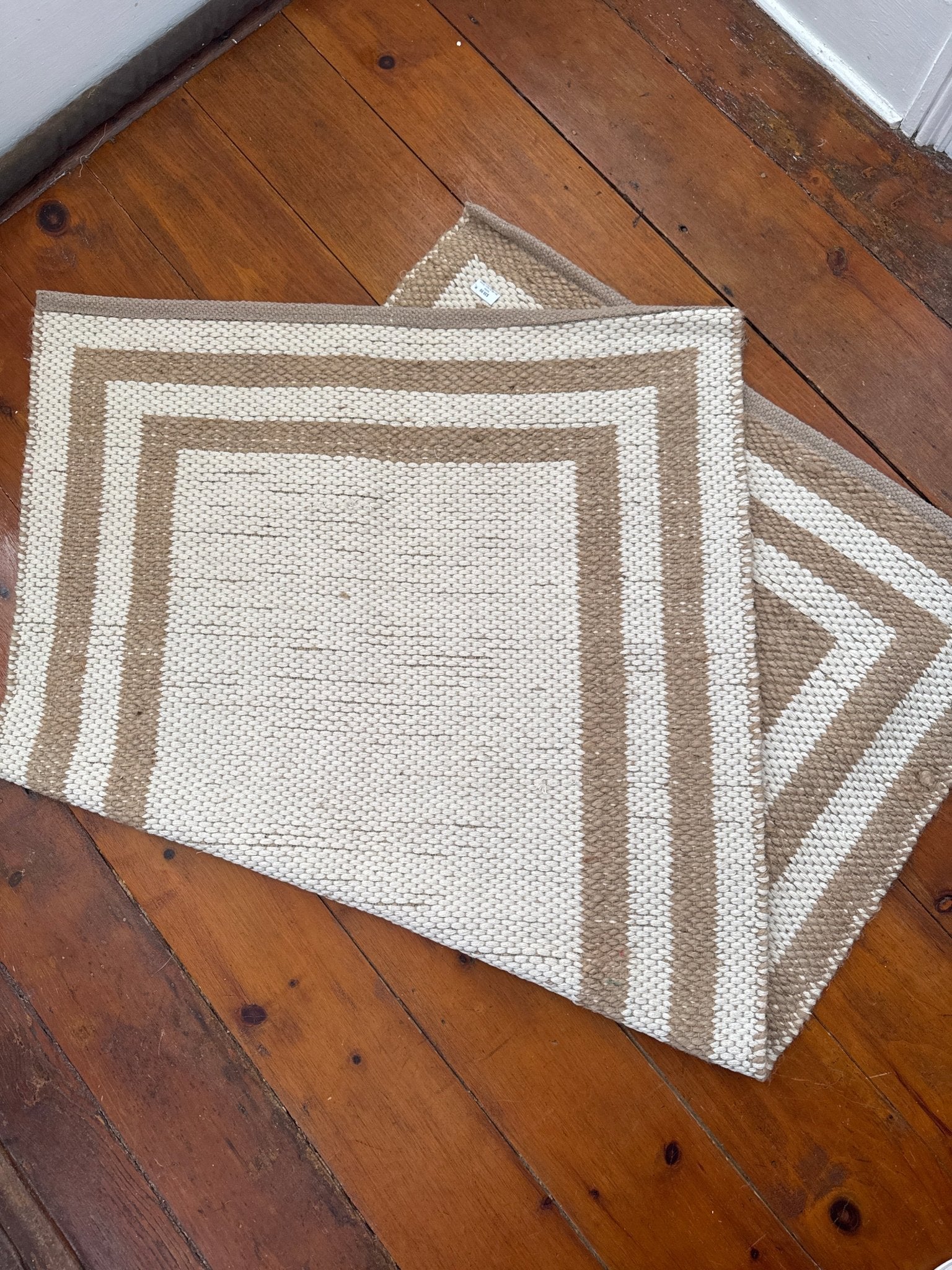 Reversible Jute Rug 36” x 60” – Accent Rug by The Olde 1840