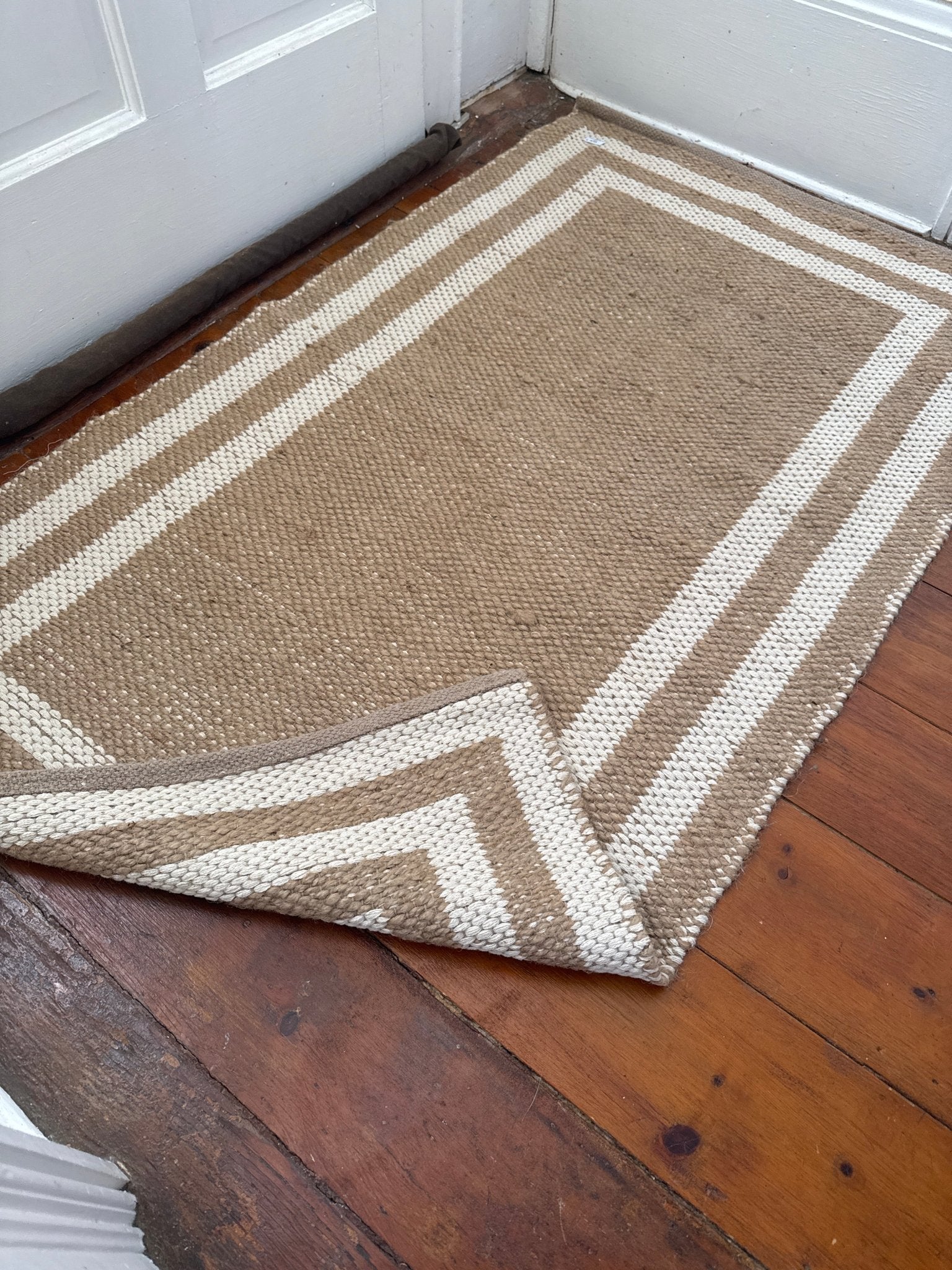 Reversible Jute Rug 36” x 60” – Accent Rug by The Olde 1840