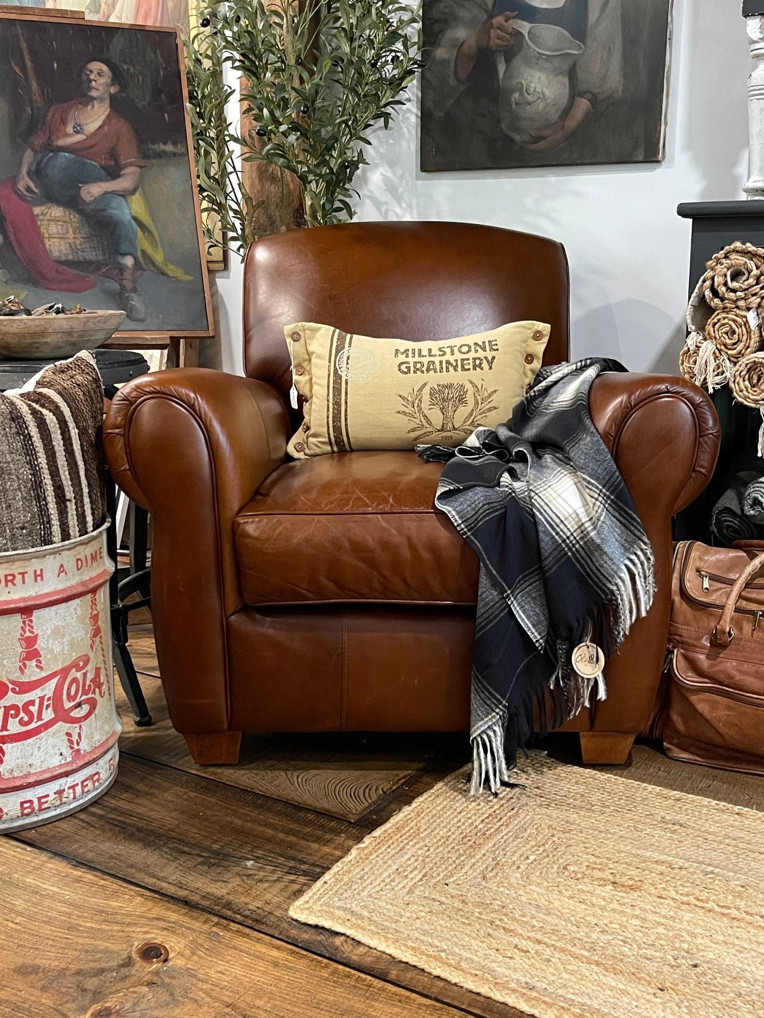 Vintage Bauhaus USA "Amarillo" Leather Club Chair – Furniture by The Olde 1840
