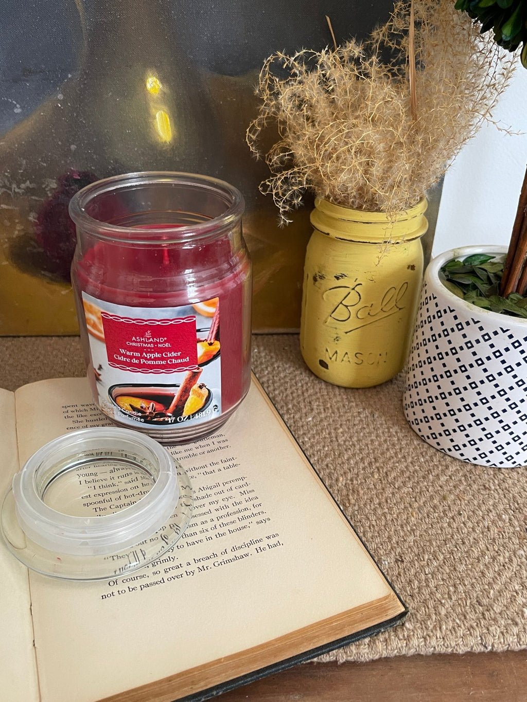 Warm Apple Cider Scented Candle | 17oz Large Jar – Candles by The Olde 1840