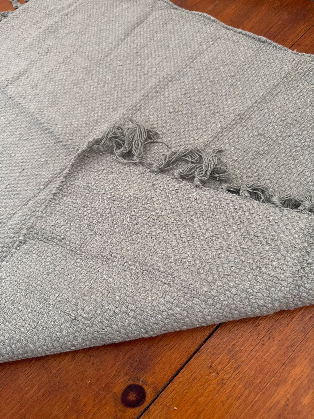 Woven Tassel Rug - 24” x 36” – Accent Rug by The Olde 1840