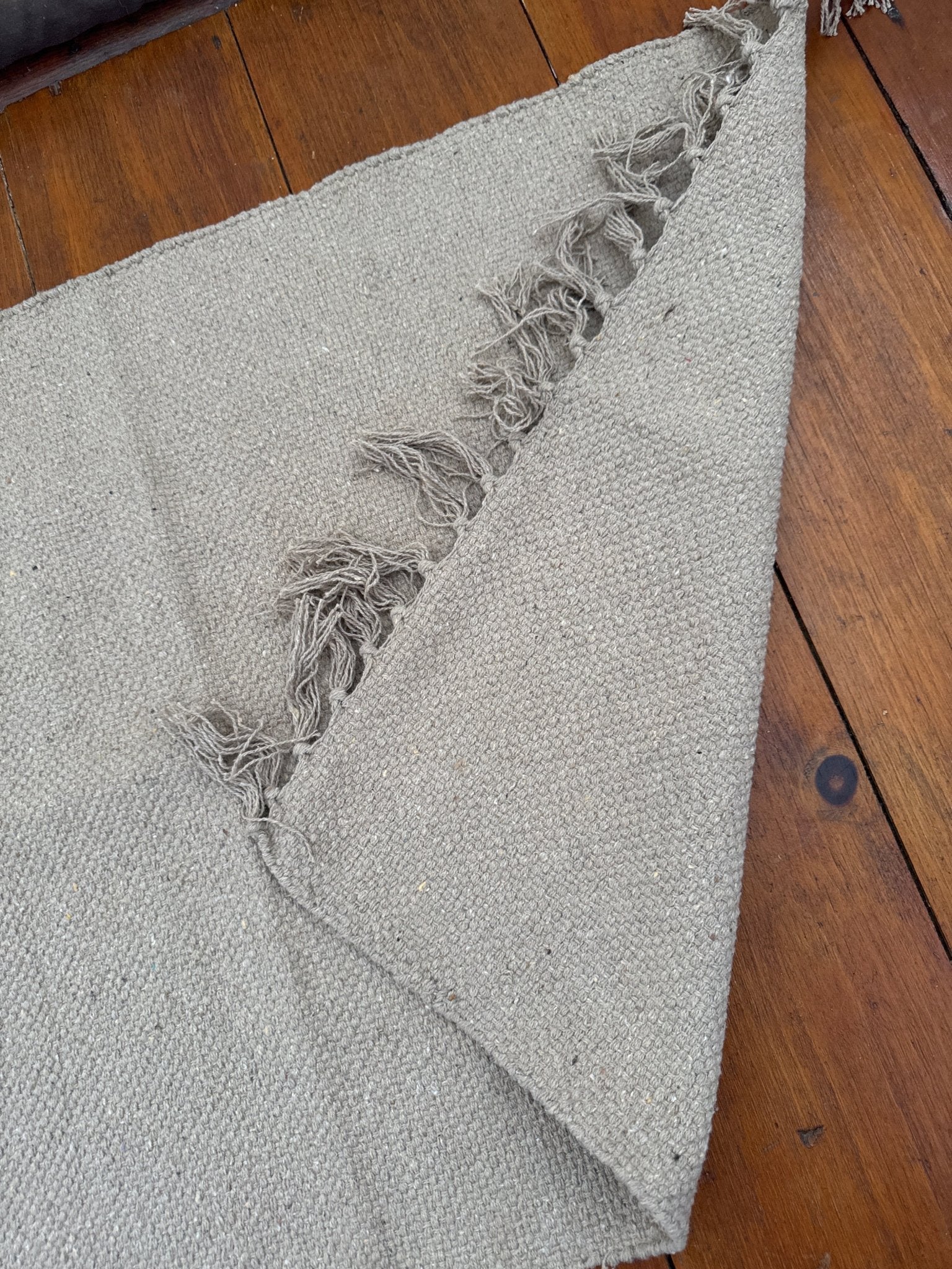 Woven Tassel Rug - 24” x 36” – Accent Rug by The Olde 1840