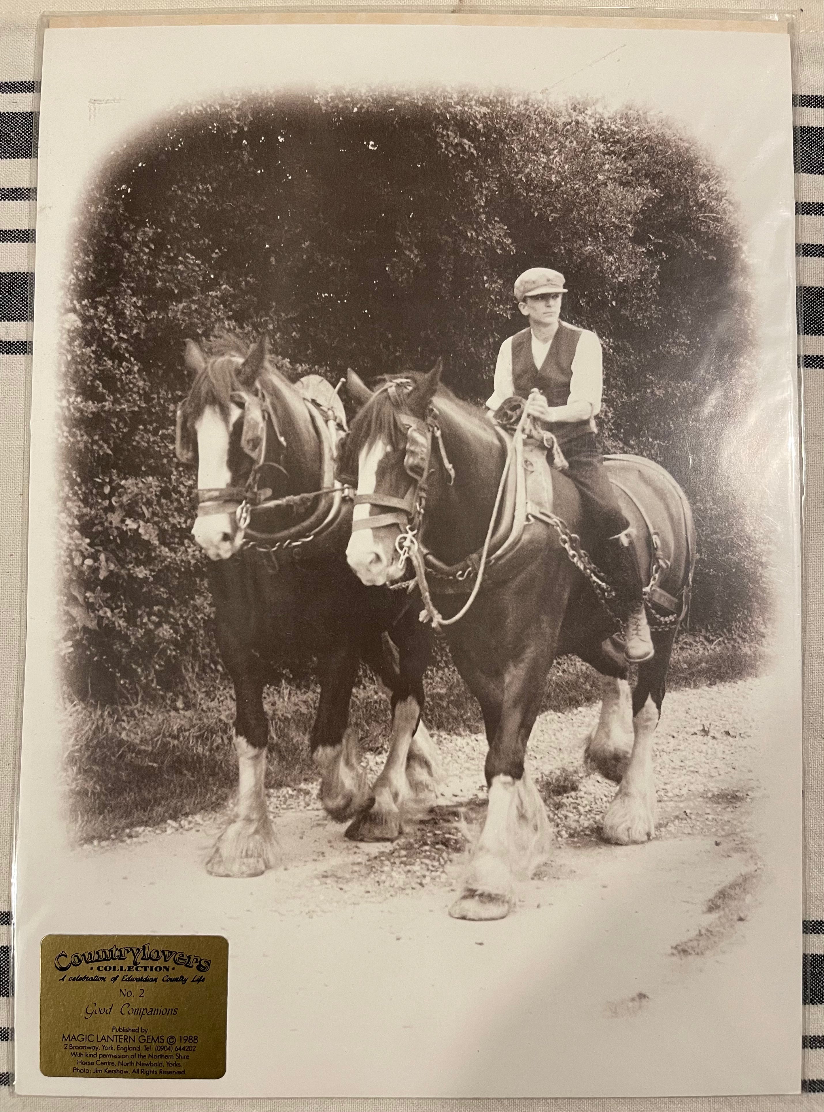 Antique Country Lovers No.2 Photo – Decor by The Olde 1840