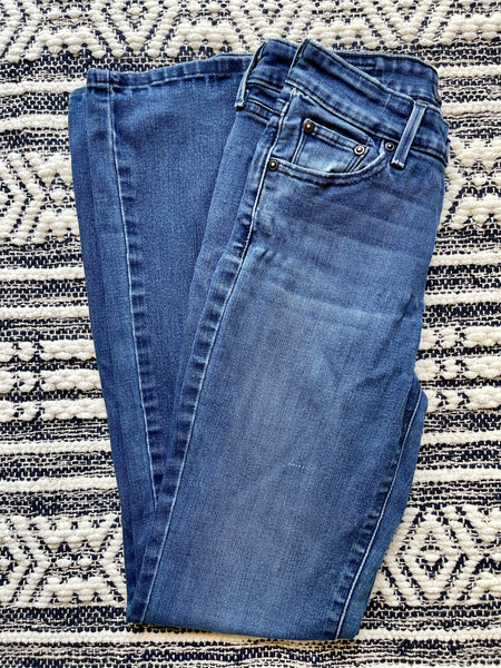Levi's Women's Size 2/26 Demi Curve Classic Rise Boot Cut Dark Stretch Denim Jeans
