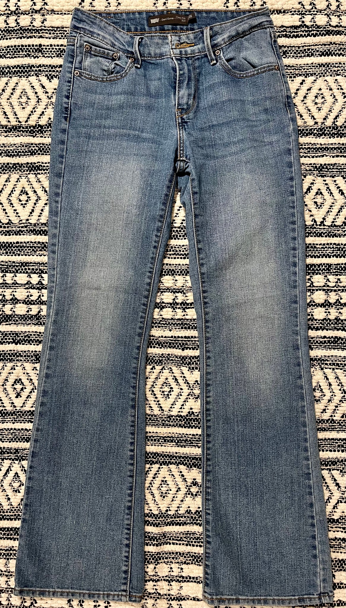 Levi's Women's Demi Curve Classic Rise Boot Cut Stretch Denim Jeans